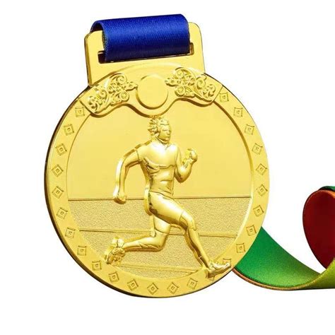 Gold or silver medal Word Hike .